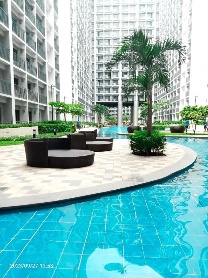 Shore 2 Residences 1Br Deluxe Room In Moa Complex Manila Exteriér fotografie