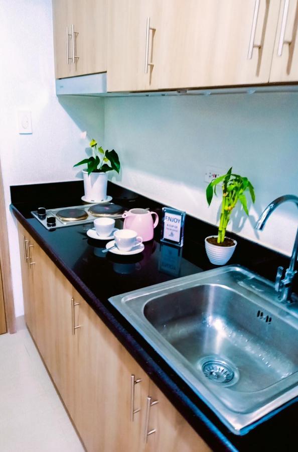 Shore 2 Residences 1Br Deluxe Room In Moa Complex Manila Exteriér fotografie