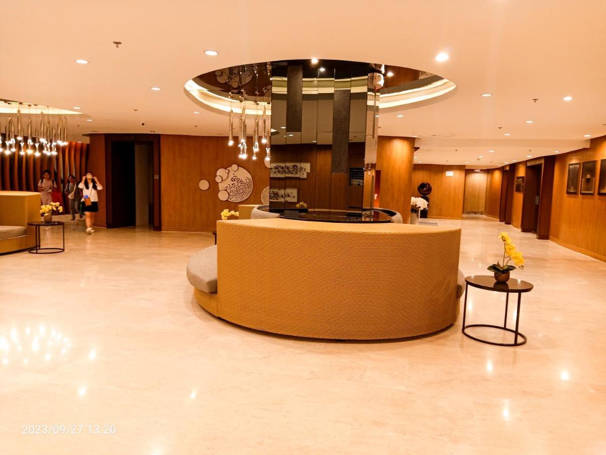 Shore 2 Residences 1Br Deluxe Room In Moa Complex Manila Exteriér fotografie