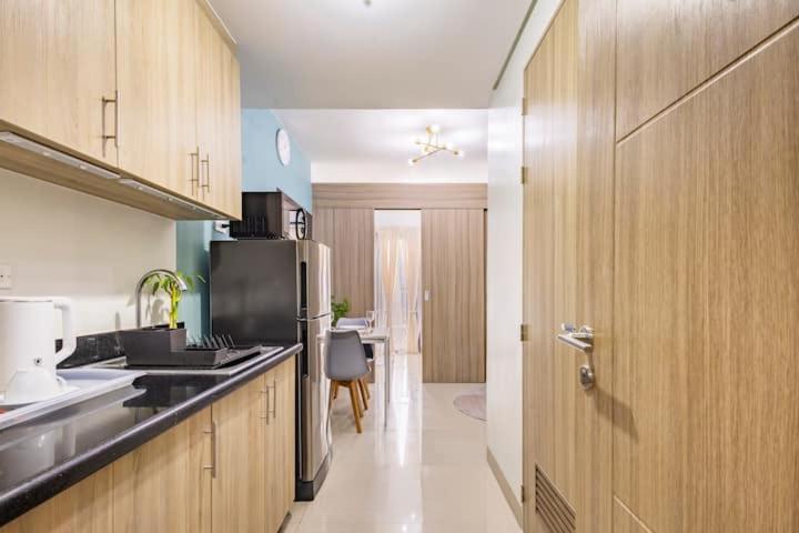 Shore 2 Residences 1Br Deluxe Room In Moa Complex Manila Exteriér fotografie
